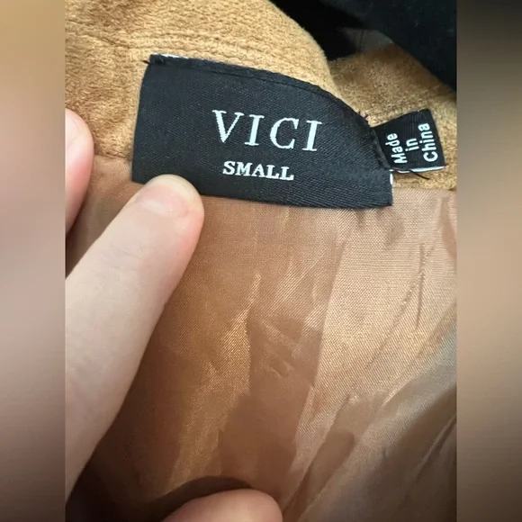 VICI Even Ember Suede Fringe Jacket in Camel, Size Small - Picture 11 of 12
